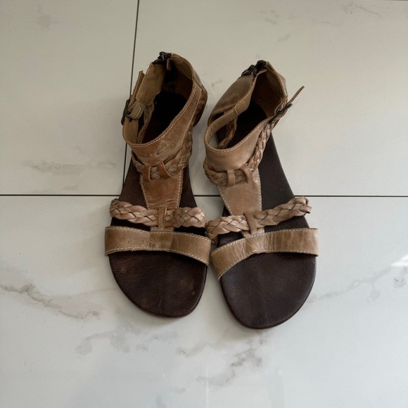 Roan Brown Leather Strappy Sandals Size 8 - Picture 1 of 7